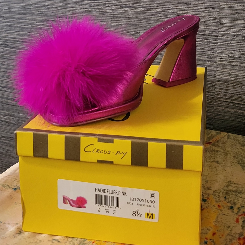 Circus by Sam Edelman Fuchsia Fluff Heels